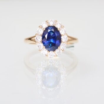 Bague Matara - Saphir Peacock 2.49 carats