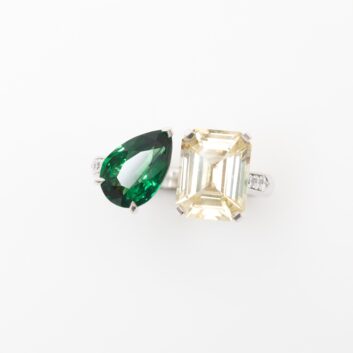 Bague Toi et Moi Saphir Jaune et Tsavorite