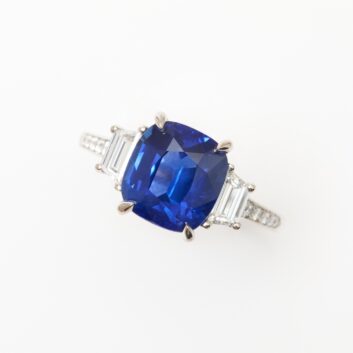 Bague Trilogie Saphir Peacock 4.05 Carats