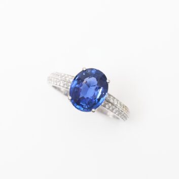 Trinco - Saphir Vivid Blue 3.22 carats