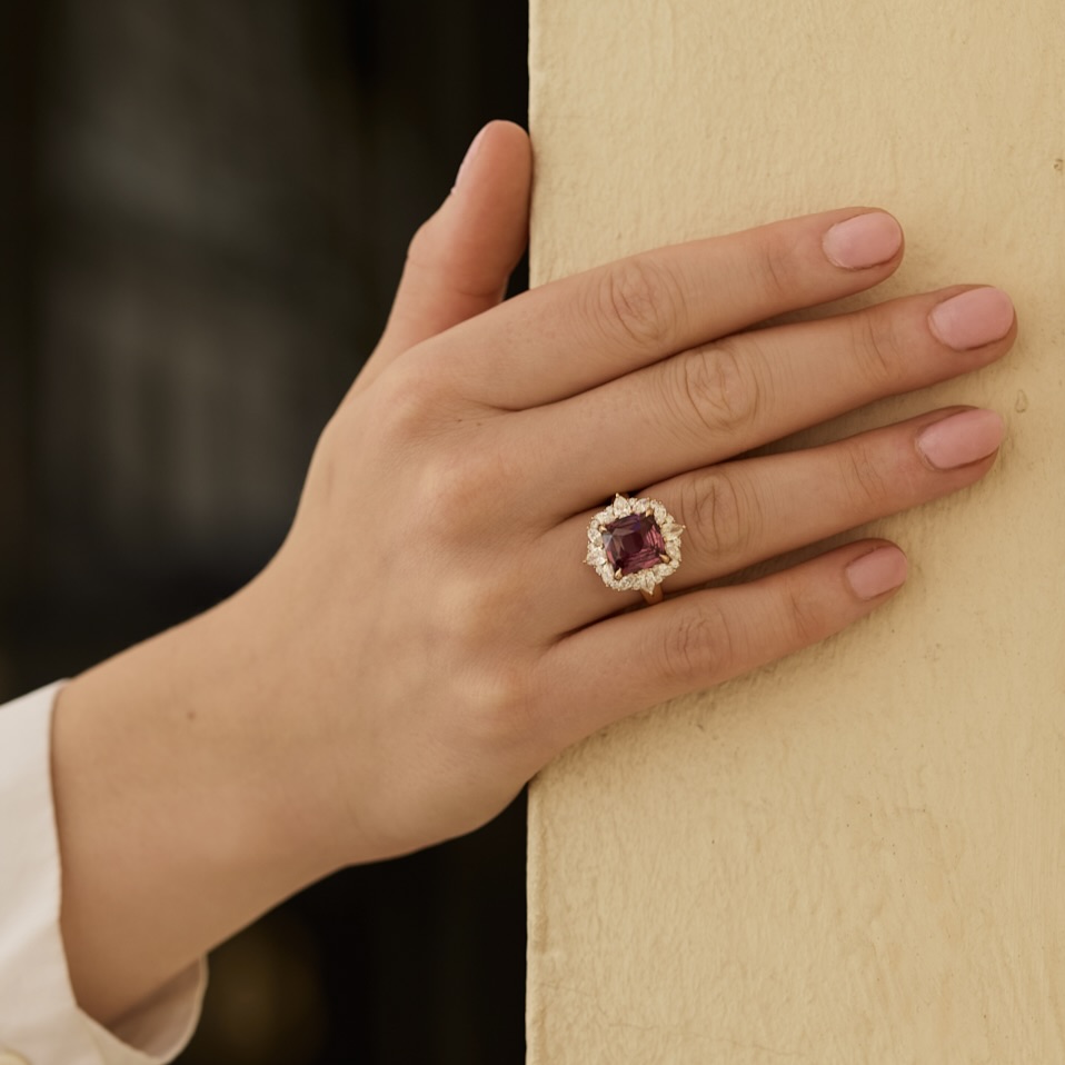 Bague Soleil - Saphir Padparadscha 4.37 carats – Image 3