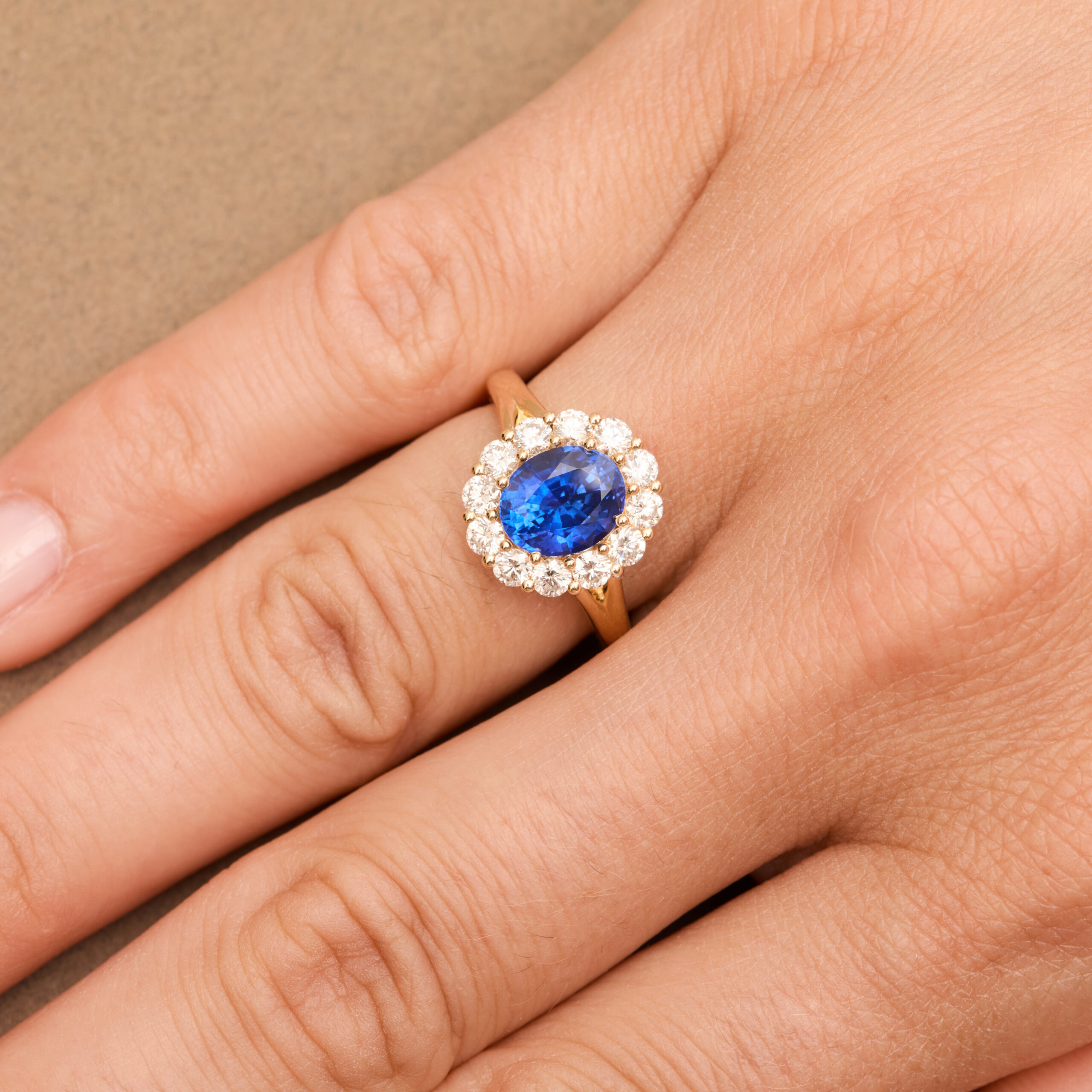 Bague Matara – Saphir Peacock 2.70 carats – Image 2