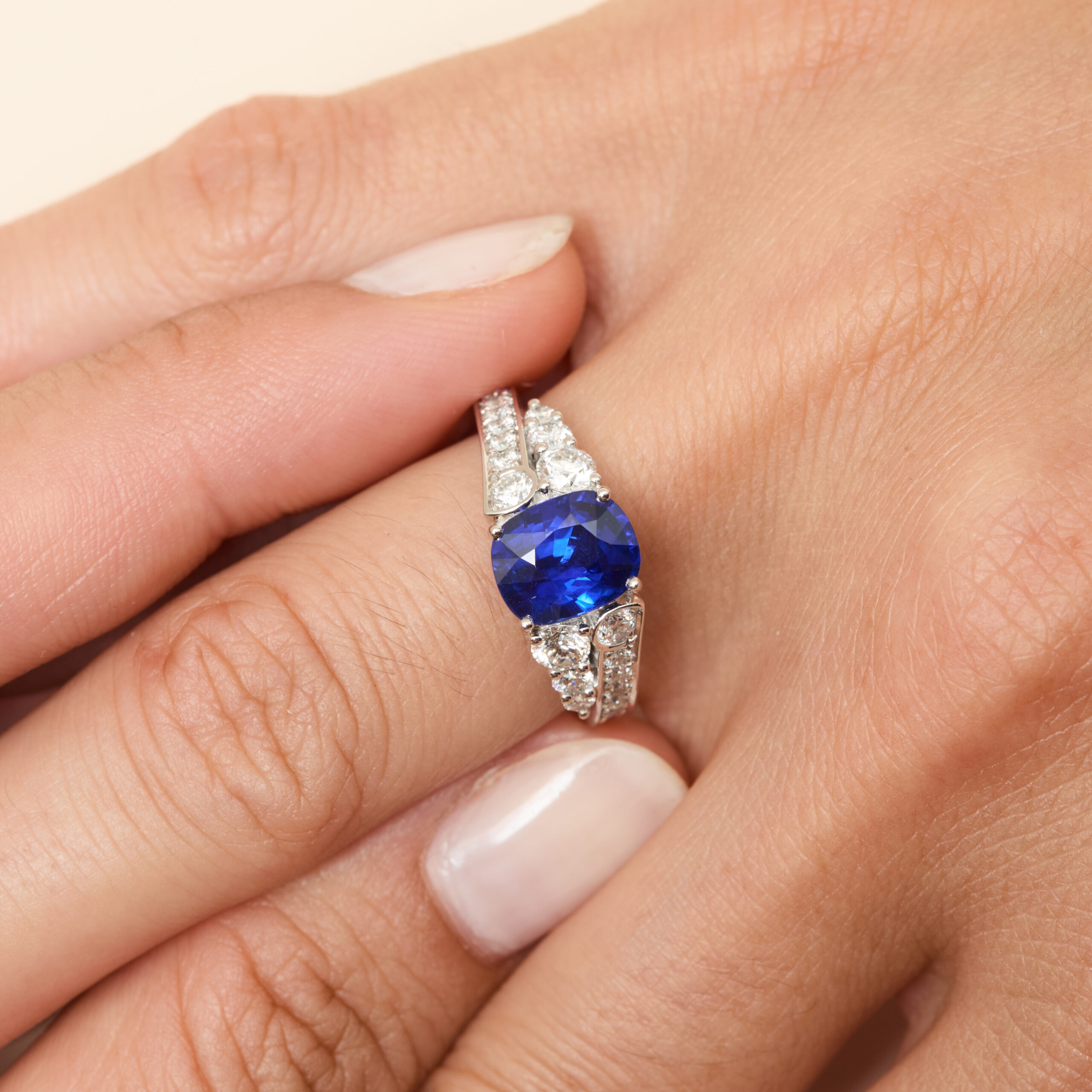Bague Bandeau Saphir Bleu