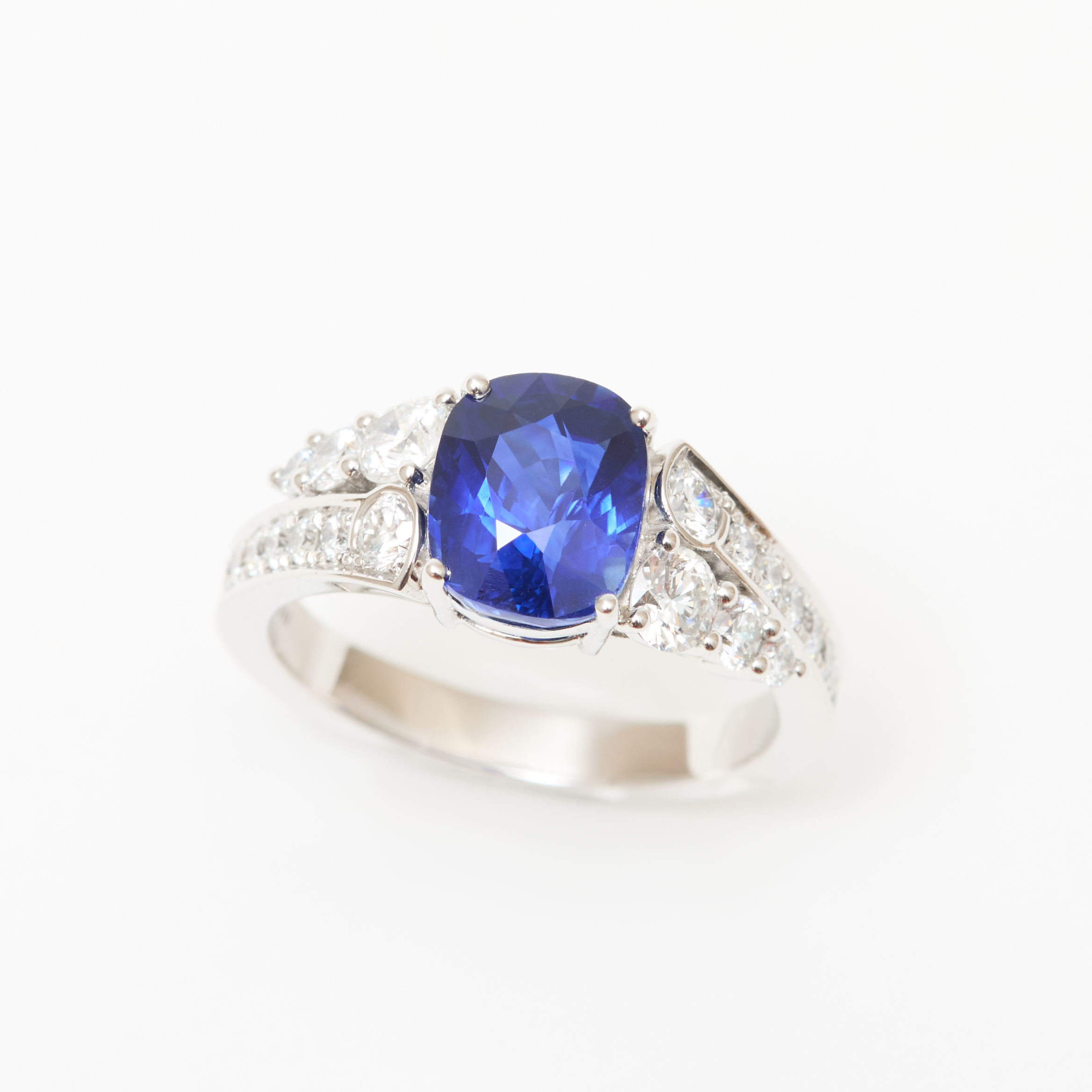 Bague Bandeau Saphir Bleu